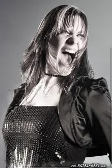 Floor Jansen - (28.12.2008) Christmas Metal Symphony, Tilburg.jpg